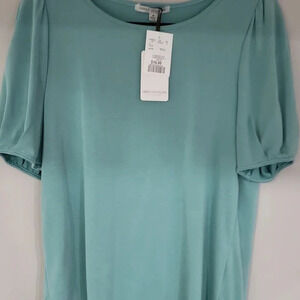 (1)Green Envelope Mint Green Size M Womans Top